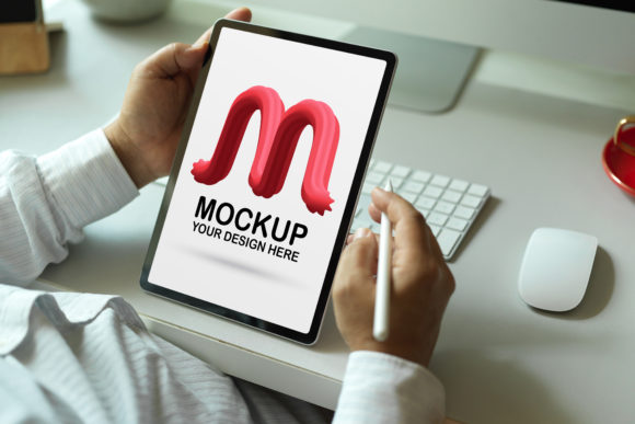 Download Businessman Holding Mock Up Tablat - Holding Collection